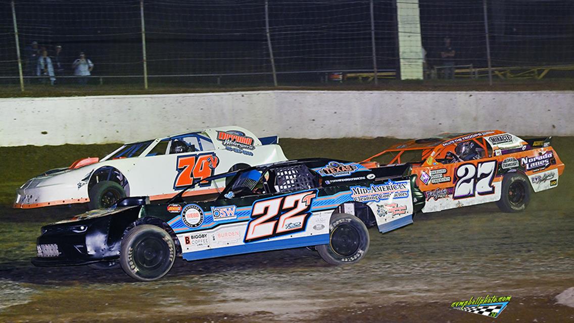 Nusbaum wins Hull Tribute, Shepherd bags Non-Qualifiers feature; Valenti powers to win in Thunderstocks, and Rolly Heyder dominates in Trucks