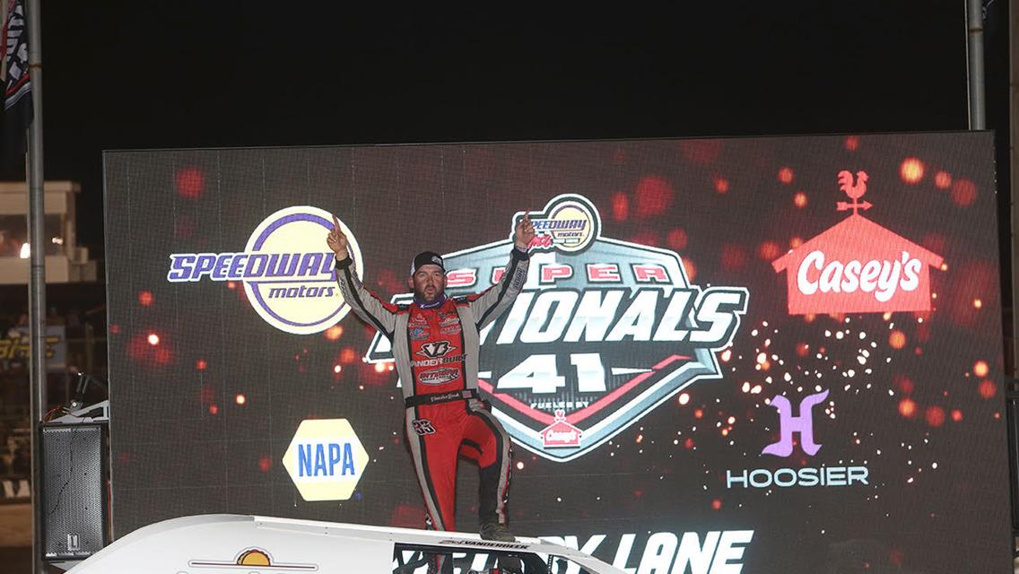 Victory for VanderBeek, Ward wins Modified qualifier