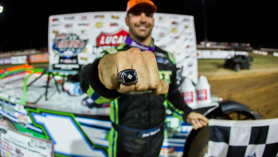 Richards Takes Second Straight Lucas Oil Victory