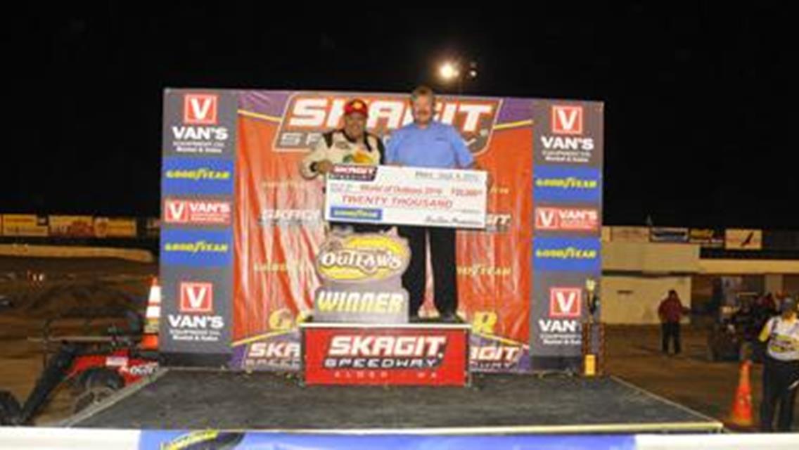 20,000 Reasons to Smile: Steve Kinser Wins Finale at Skagit Speedway to Move to Within Just 6 Points of Joey Saldana