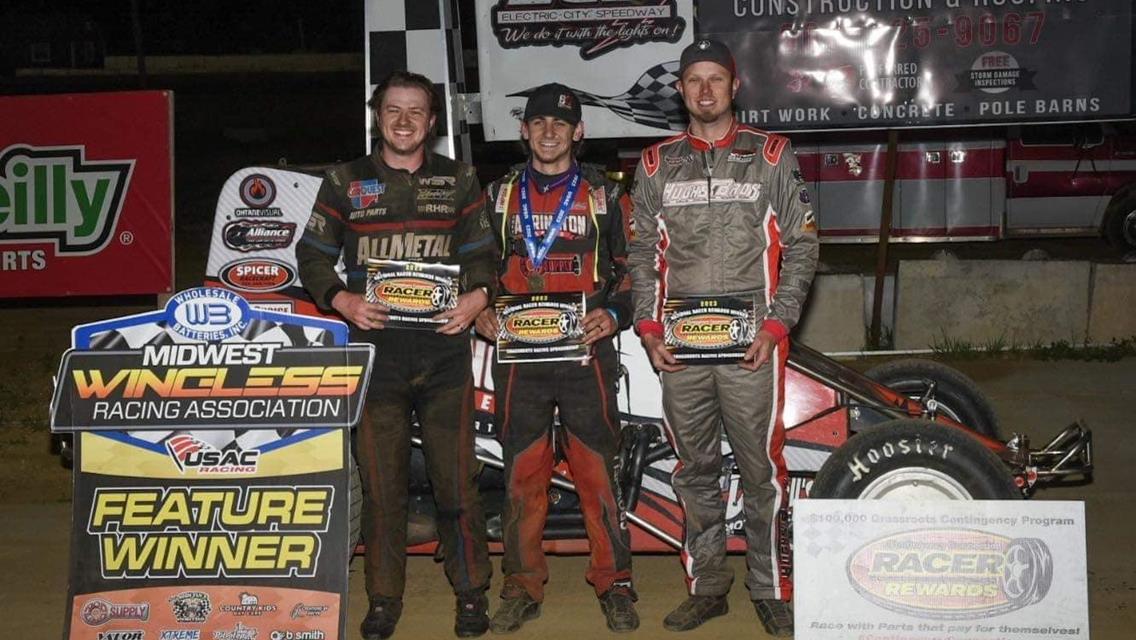 Cromwell is “Electric” in First Ever USAC MWRA Victory Friday at ECS!