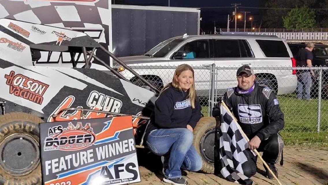 Waelti storms to Angell Park opener!