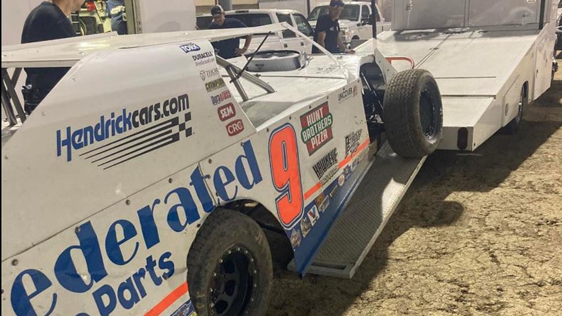 Ken collected his seventh win of the season on May 25 with a DIRTcar Pro Modified win at Federated Auto Parts Raceway at I-55 (Pevely, Mo.).