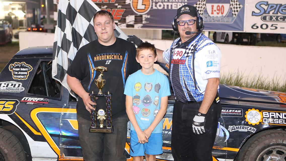 Bickett wins MSTS, MPS thriller at I-90 Speedway