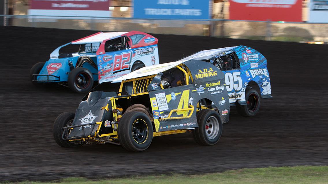 It&#39;s Shute in a thriller at the line, Van Horn, Lynch, Smith, and May also see checkers