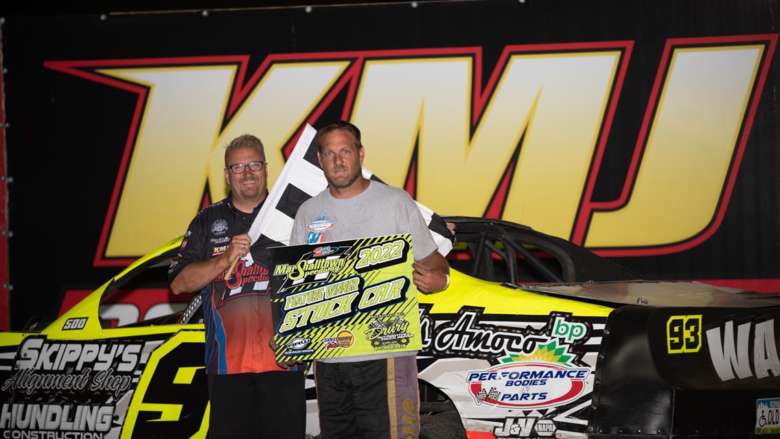 Two Exciting Finishes as Murty Scores Modified Win, Jaennette takes Stock Car Checkers