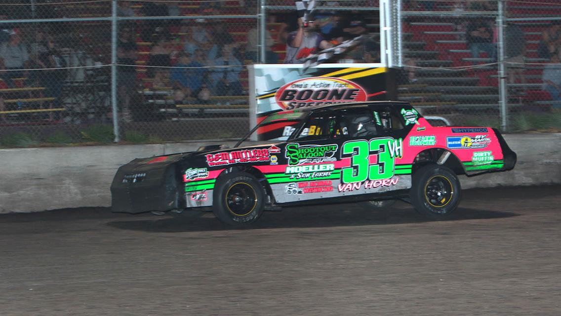It&#39;s Shute in a thriller at the line, Van Horn, Lynch, Smith, and May also see checkers