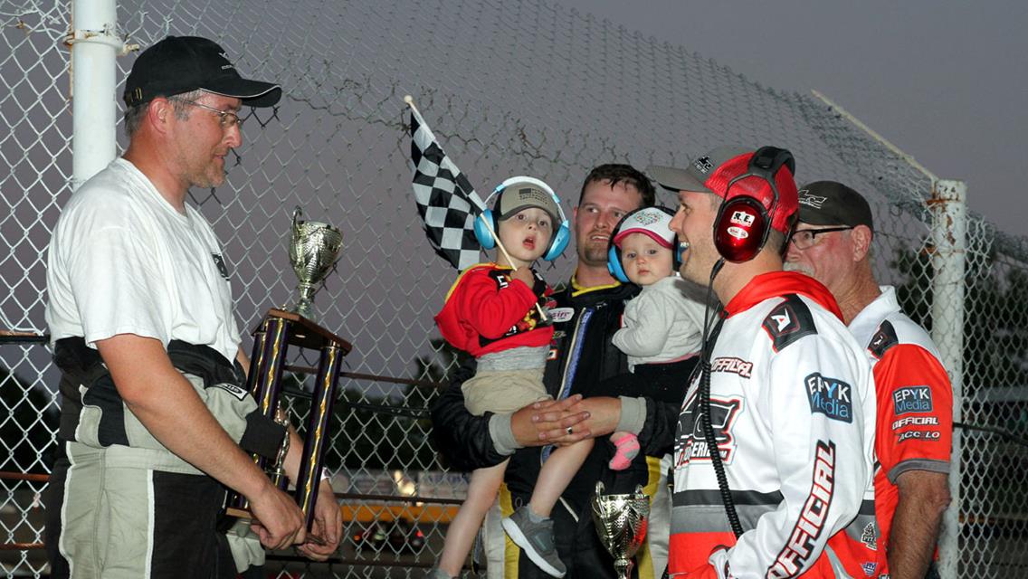 Gee scores Midwest Truck Series victory at Slinger