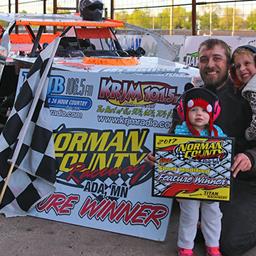 Wagner Scores Win in Front of Hometown Crowd