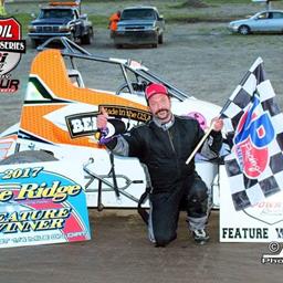 BOYCE SCORES OUTLAW MIDGET WIN