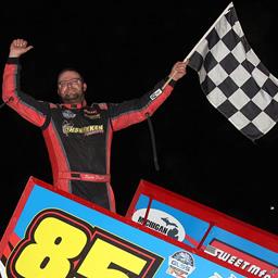 Fireworks Follow Daggetts Win at I-96 Speedway