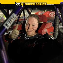 Pierce bags $20,000 at Gondik Law Speedway