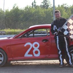 Mcgowen Wins First Ever Feature! Hunter, Thomas, and Farr Win Main Events