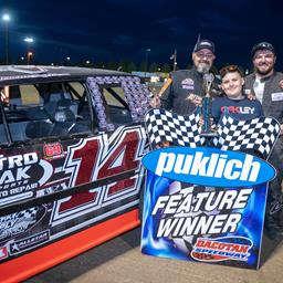 CASTRO KICKS OFF MEMORIAL DAY WEEKEND IN VICTORY LANE