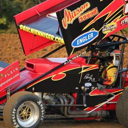 Paul Nienhiser First to Repeat for Sprint Invaders at Donnellson!