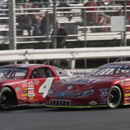 Therrien, Atkins win ESPN 101.3 Night Late Model Twin 25&#39;s