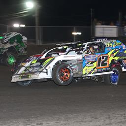 Smith scores first Modified win, Jaennette takes thrilling Stock Car victory