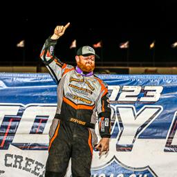 Stevens rolls to first career MLRA victory in Ron Jenkins Memorial opener at Lucas Oil Speedway