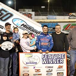 Paul Nienhiser Makes History With Dominant Sprint Invaders Win at 34 Raceway!