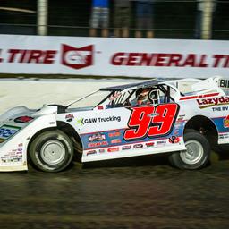 Moran Wins Wild Thursday Night Preliminary at Deer Creek