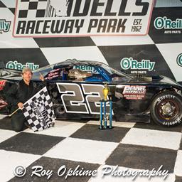 THREE PEAT FOR WARTHAN IN UMA 602 LATE MODELS