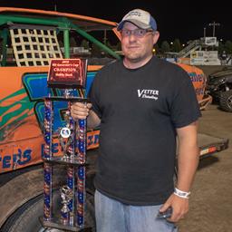 Vetter Breaks Through Into in Victory Lane