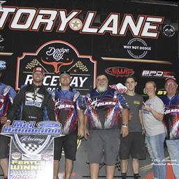 Oklahoma&#39;s Ty Williams Captures $5,000 Drive to Zero United Rebel Sprint Series 2021 Season Championship