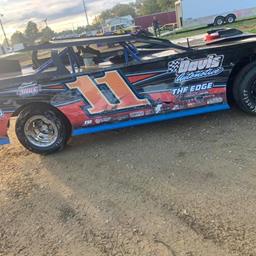 Groomer claims win 16 in Sasser Motorsports No. 11 Super Stock