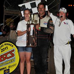 Attached Photo: Rick Ziehl picked off his second consecutive Sunoco Fuel ASCS Southwest main event by racing to victory lane in Saturday night&amp;#39;s 25-lapper at Tucson&amp;#39;s USA Raceway. (Terry Shaw photo)