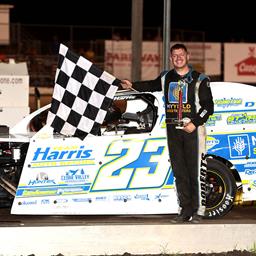 Roberts only repeat winner in Modifieds