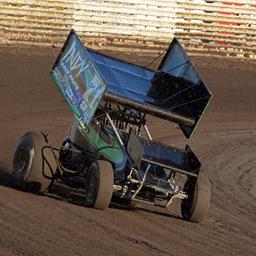Giovanni Scelzi Hustles to Top-Five Outing During Sprint Car Season Finale