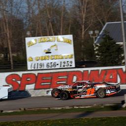 Sharp and Karl Go Two for Two while White and Clem Get First Wins of 2016