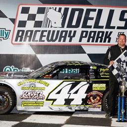 LICHTFELD SCORES SECOND PRO LATE WIN IN BLYSTONE&#39;S 50