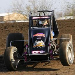 DARLAND GOES BACK IN BLACK; REJOINS PHILLIPS MOTORSPORTS FOR 2017 USAC SPRINT SEASON