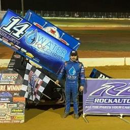 Jordon Mallett races to USCS Battle at the Beach prelim win on Friday at Southern Raceway