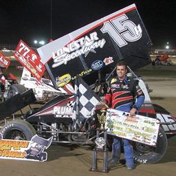 Sam Hafertepe, Jr, picked up $11,000 by winning Saturday night&amp;#39;s Canadian Sprint Car Nationals finale. (T.J. Buffenbarger photo)