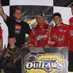 Joey Saldana Reigns Supreme in Kasey’s King of LaSalle While Jason Meyers Claims Overall Title in the Showdown for the Bud Crown