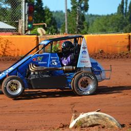 Walters, Hoffses, and Hollinger Victorious At Les Schwab Tires Night In Banks