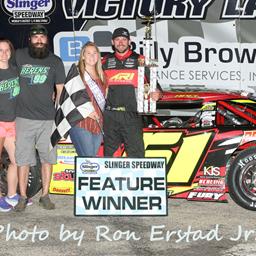 Apel Wins after Leaders Tangle at Slinger