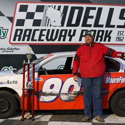Matthew Moore Claims Inaugural DRP Six-Shooter Win