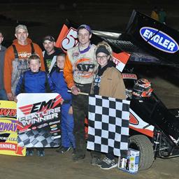 Joe B. Miller Wires Feature at Southern Illinois Raceway