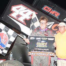 Martin Over Martin As Winged Sprints Debut At Stuart