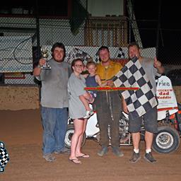 Chad Frewaldt posts Midget feature win at KC Raceway