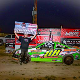Marcoullier Takes Home DIRTcar Nationals Feature Win at Tri-City Motor Speedway