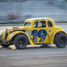 WIEST WINS IN WILD FASHION IN MANDAN
