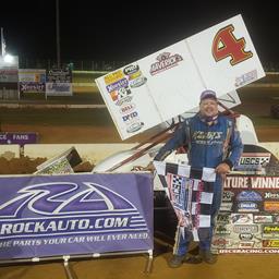 Danny Smith wears the 2021 USCS National Champion Crown