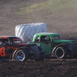 Badgers, Blumer and Jones, Are 1-2 vs Hawkeyes In Benton County INEX Go
