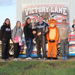 Tony Olson races to 50th Bullring win