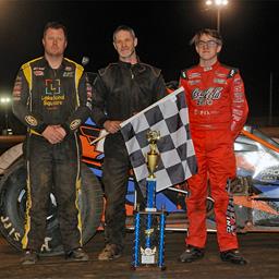 Zimmerman Wins I-30 Speedway’s Wingless STN Prelim Again!