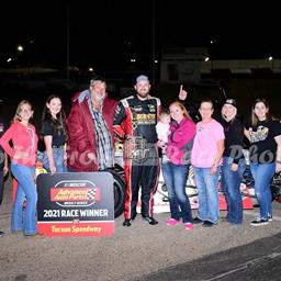 Nick O&#39;Neil back in Victory Lane at Tucson Speedway
